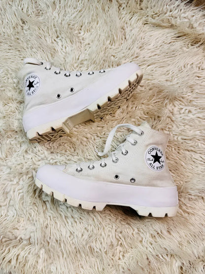 Chuck Taylor | White | High Heels Hiking | Converse