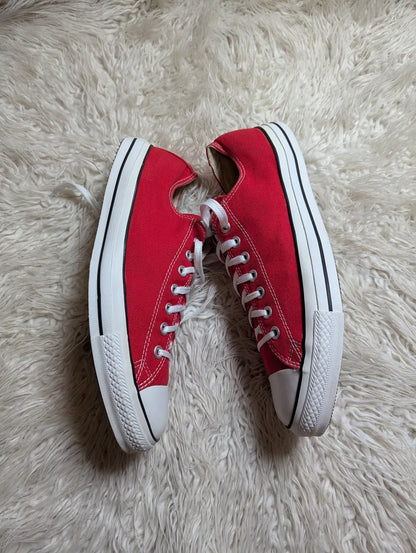 Chuck Taylor | Red & White | Lo top | Converse
