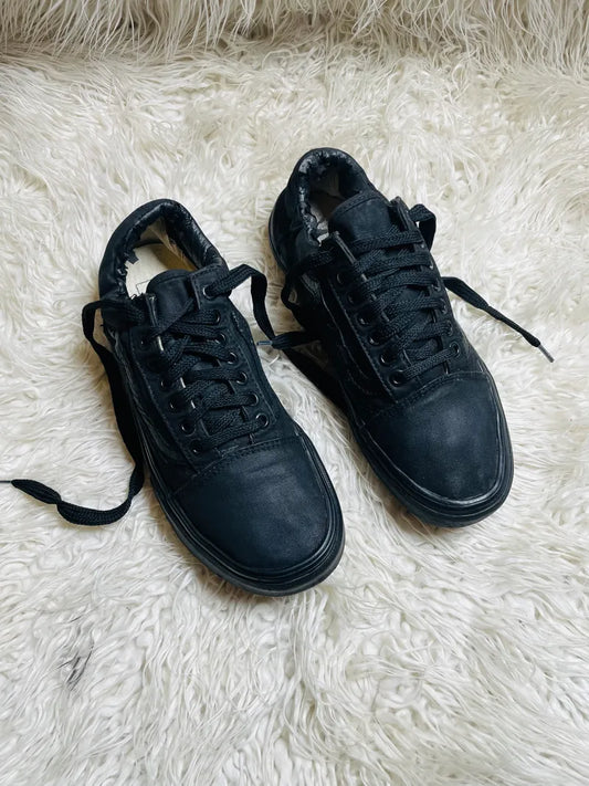 Vans | Black | Lo Top | Old Skool
