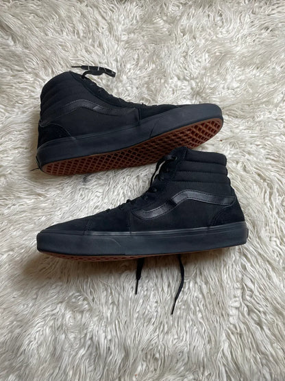Vans | Black | Hi Top | Old Skool