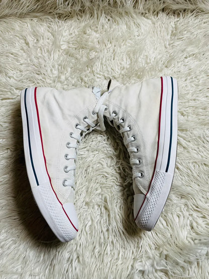 Chuck Taylor | White | High top| Converse