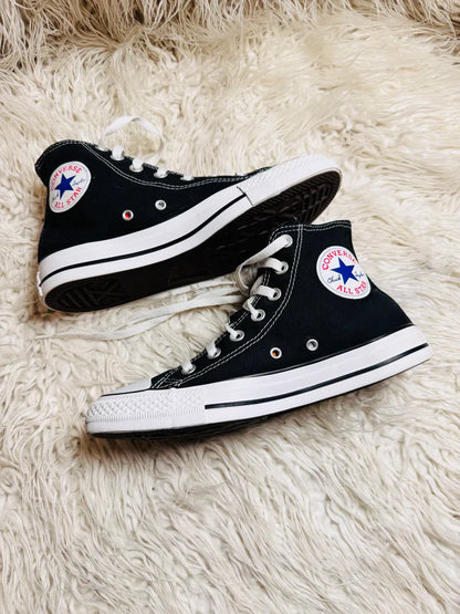 Chuck Taylor | Black & White | High top| Converse