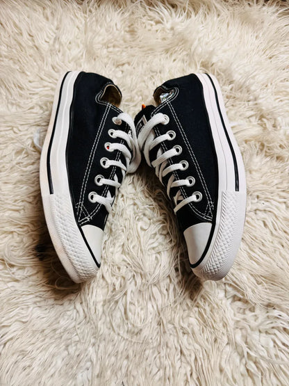Chuck Taylor | Black & White | Lo top | Converse