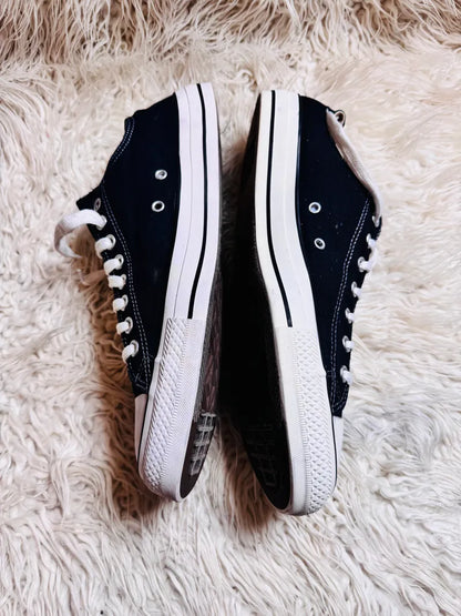 Chuck Taylor | Black & White | Lo top | Converse