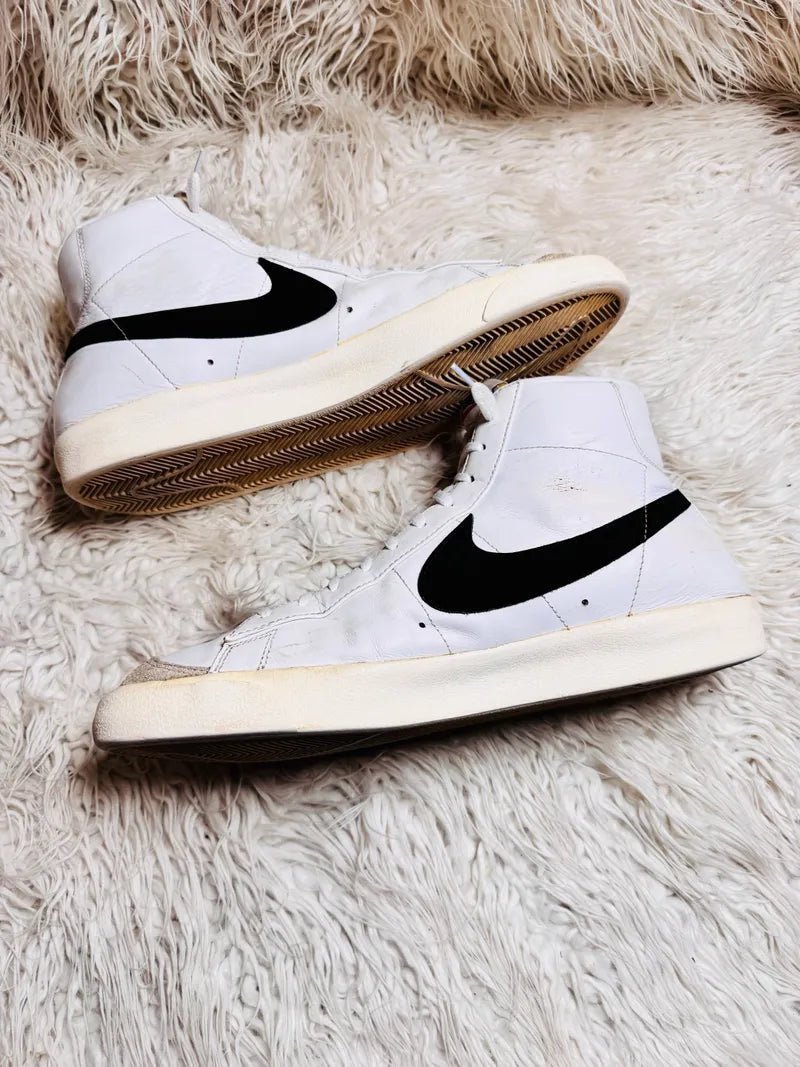 Nike men's Blazer