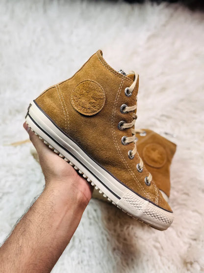 Chuck Taylor | Brown Suede & White | High top| Converse