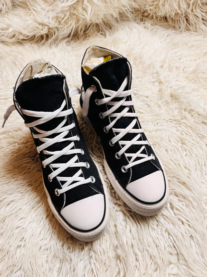 Chuck Taylor | Black & White | High top | Hi Sole