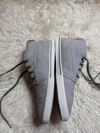 grey canvas Lacoste Ampthill chukka-style low-top sneakers