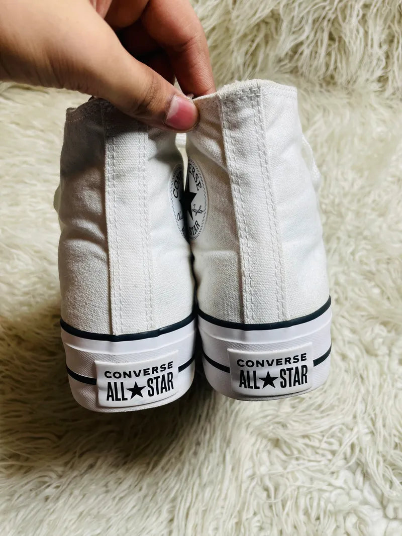 Chuck Taylor | White | High top | Hi Sole