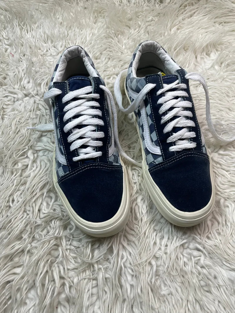 Vans | Blue & White | Lo Top | checkrs | Old Skool