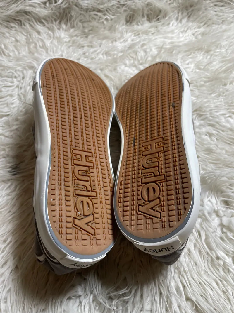 Hurley Arlo | gray canvas slip-on sneakers