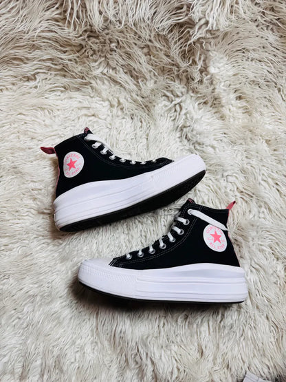 Chuck Taylor | Black & White | High top| Converse PlatForm