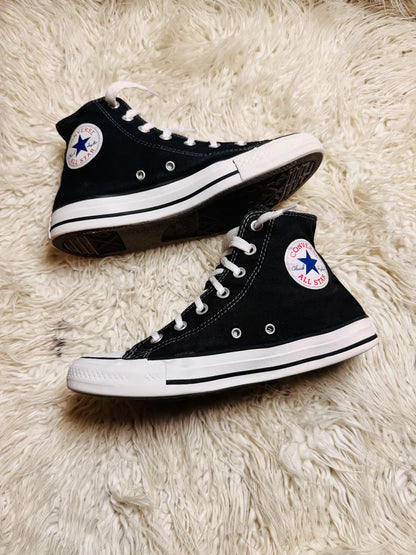 Chuck Taylor | Black & White | High top| Converse