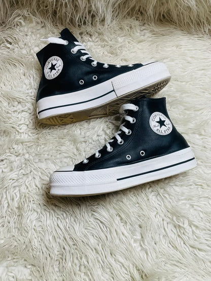 Chuck Taylor | Black & White | Leather | High top | Hi Sole