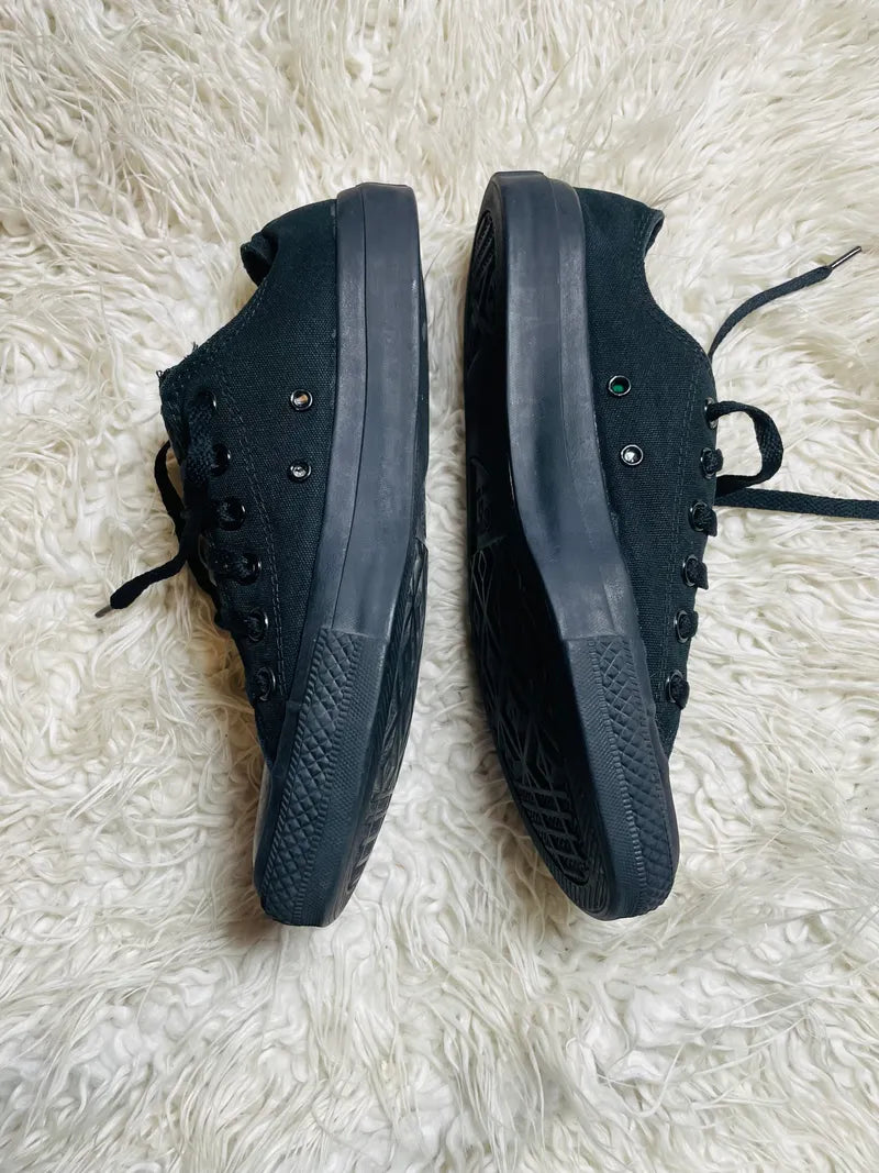Chuck Taylor | Black | Lo top | Converse