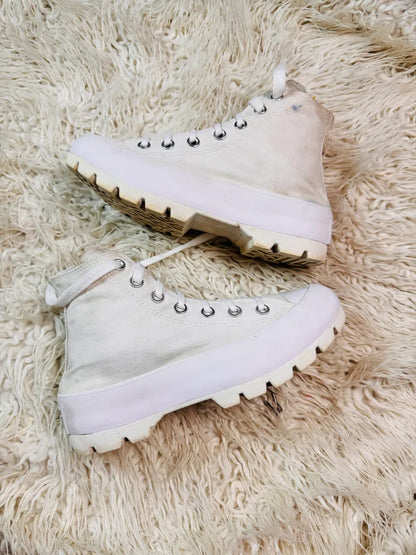Chuck Taylor | White | High Heels Hiking | Converse