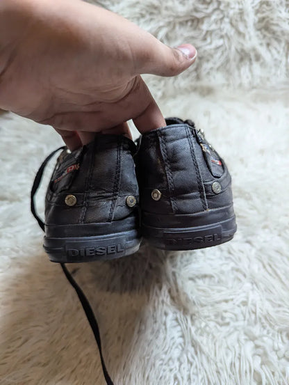 black leather Diesel Expo-Zip Low Sneakers