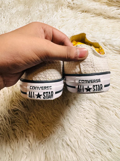Chuck Taylor |  White | Special Edition  | Lo top | Converse