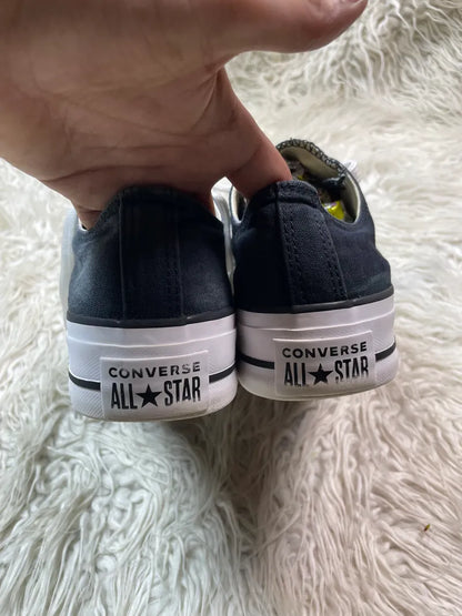 Chuck Taylor | Black & White | Low top| Converse | Platforms