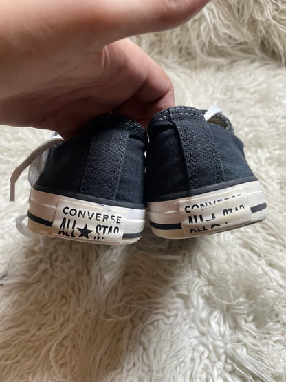 Chuck Taylor | Black & White | Lo top | Converse