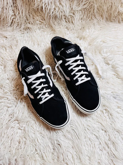 Vans | Black & White | Lo Top | Old Skool