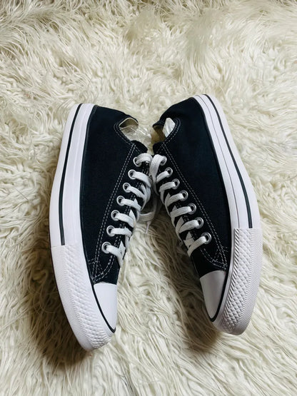 Chuck Taylor | Black & White | Lo top | Converse