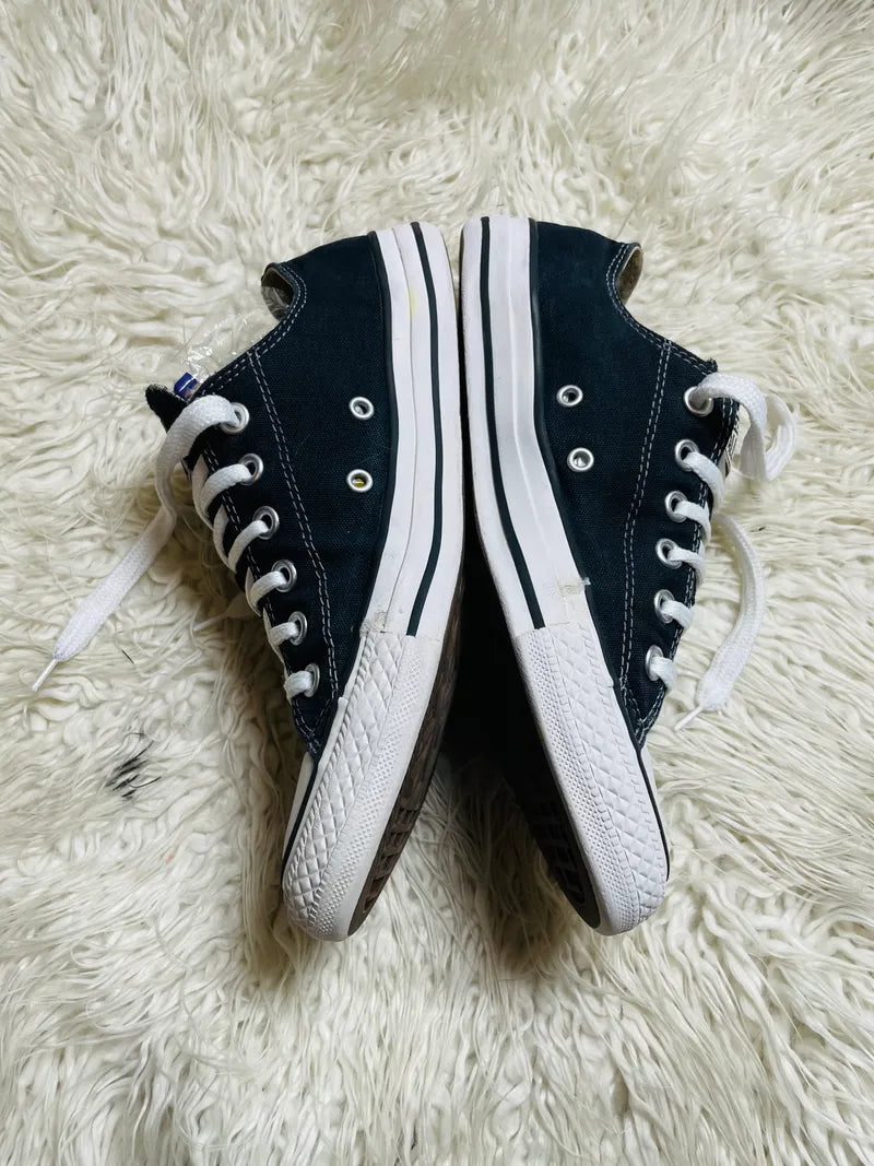 Chuck Taylor | Black & White | Lo top | Converse
