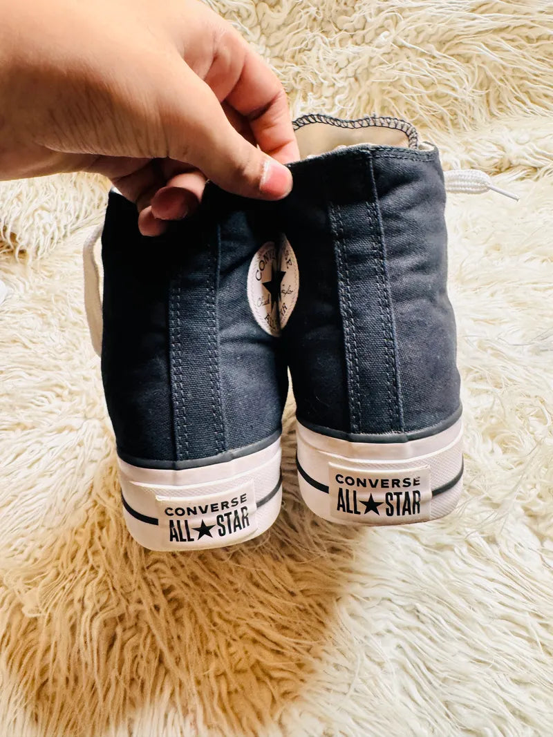 Chuck Taylor | Black & White | High top | Hi Sole