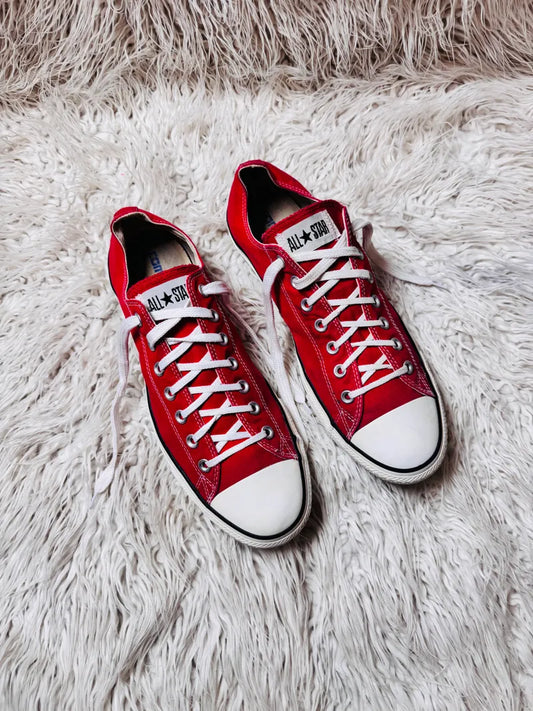 Chuck Taylor | Red & White | Lo top | Converse