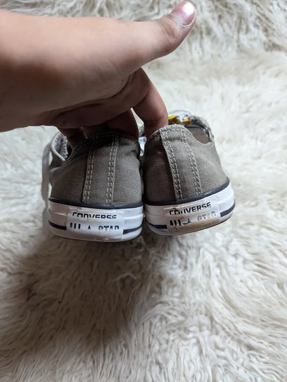 Chuck Taylor | Grey & White | Lo top | Converse