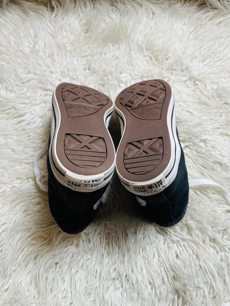 Chuck Taylor | Black & White | High top| Converse