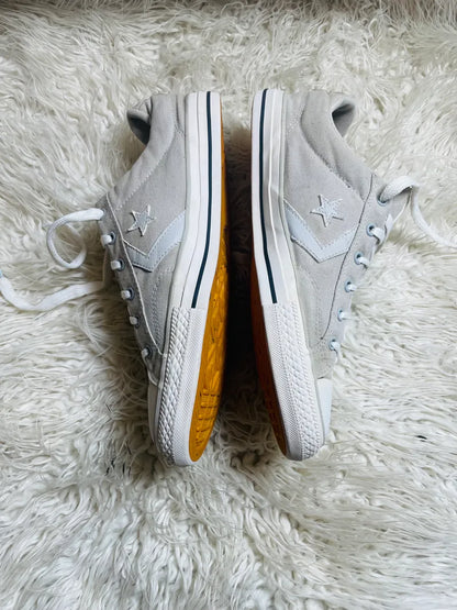 Chuck Taylor | Grey & White | Lo top | Converse