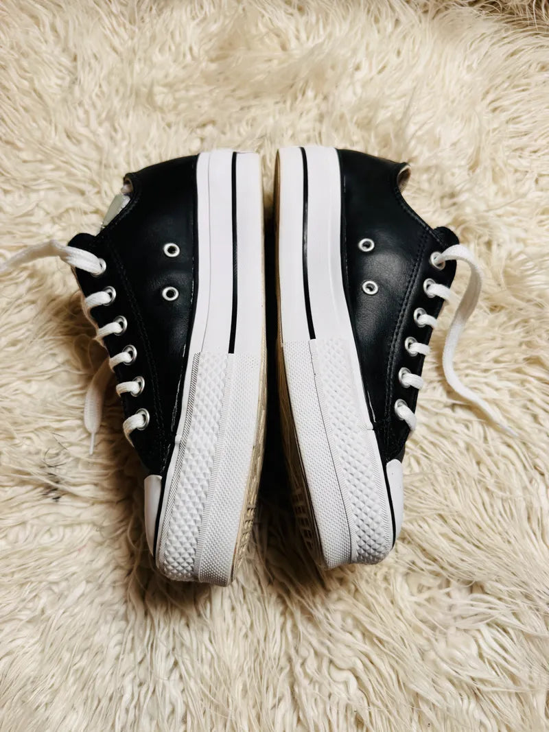 Chuck Taylor | Black & White | Leather | Lo top | Hi Sole