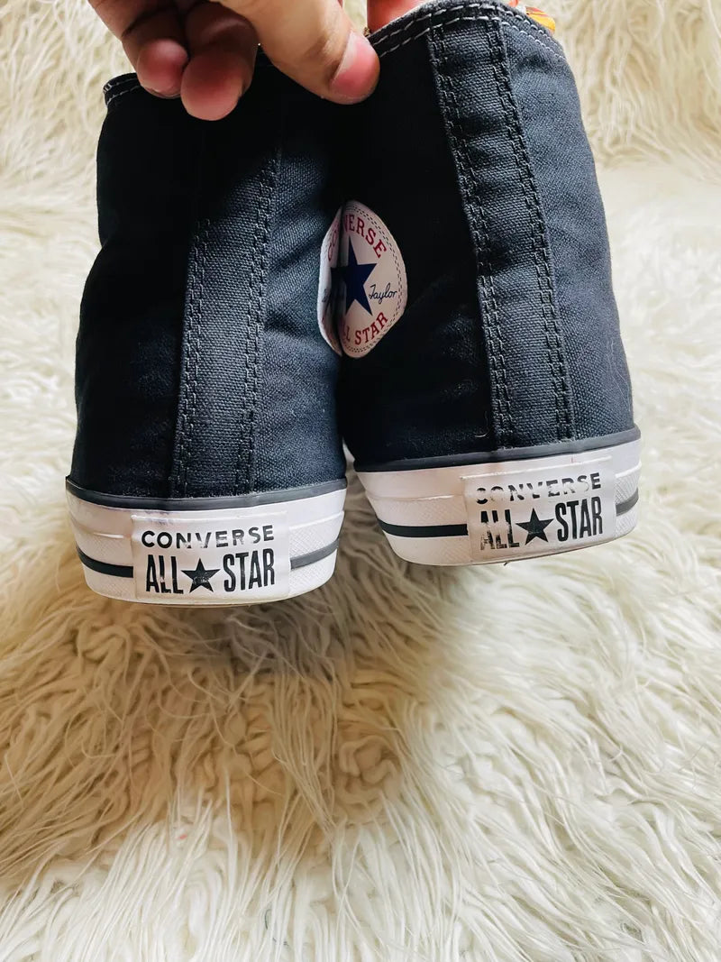 Chuck Taylor | Black & White | High top| Converse
