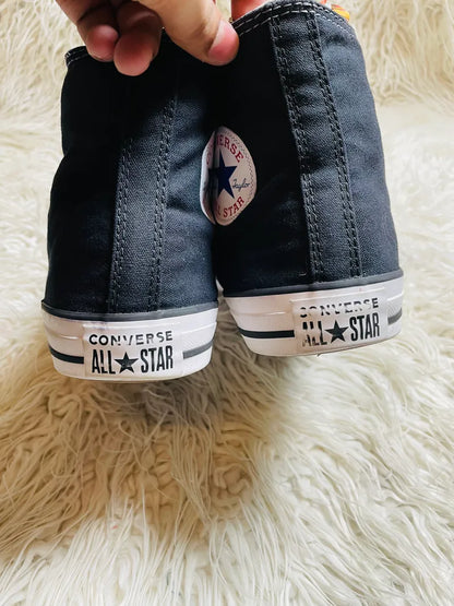 Chuck Taylor | Black & White | High top| Converse