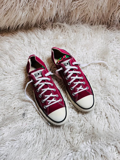 Chuck Taylor | Red & White | Lo top | Converse