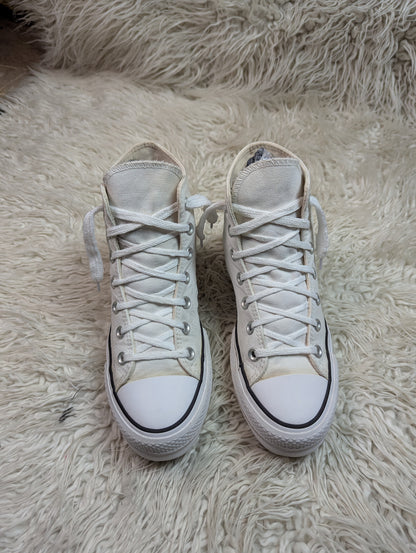 Chuck Taylor | Black & White | High top| Converse | Platforms