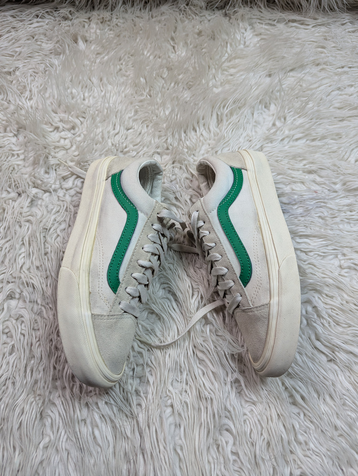 Vans | White | Lo Top | Old Skool