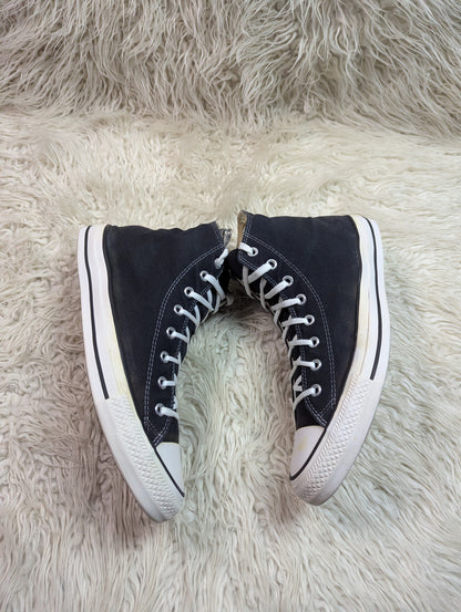 Chuck Taylor | Black & White | High top| Converse
