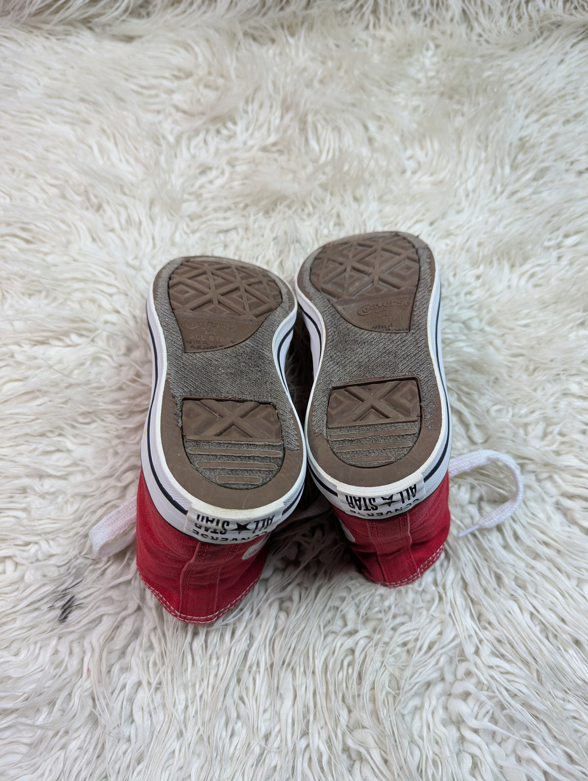 Chuck Taylor | Red & White | High top| Converse