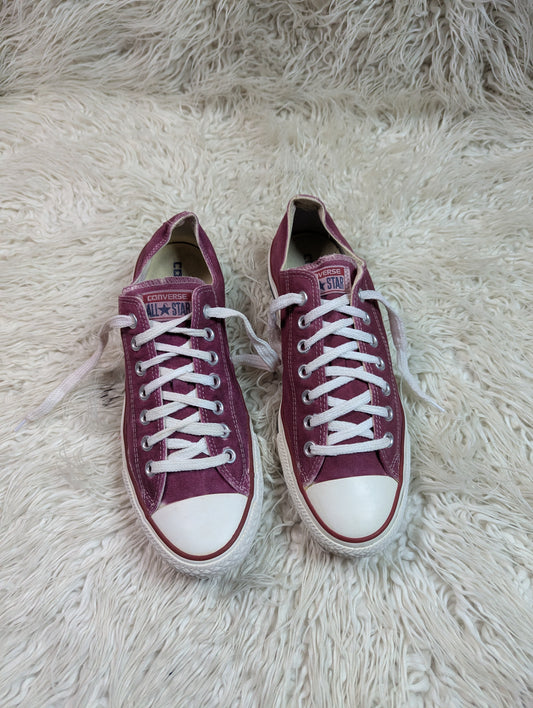 Chuck Taylor | Burgundy & White | Lo top | Converse