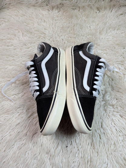 Vans | Black & White | Lo Top | Old Skool