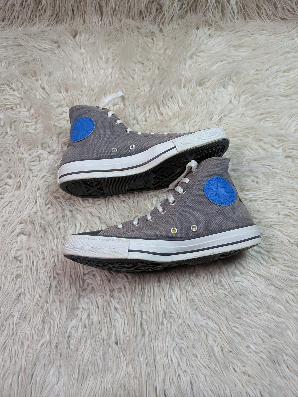 Chuck Taylor | Grey & White | High top| Converse