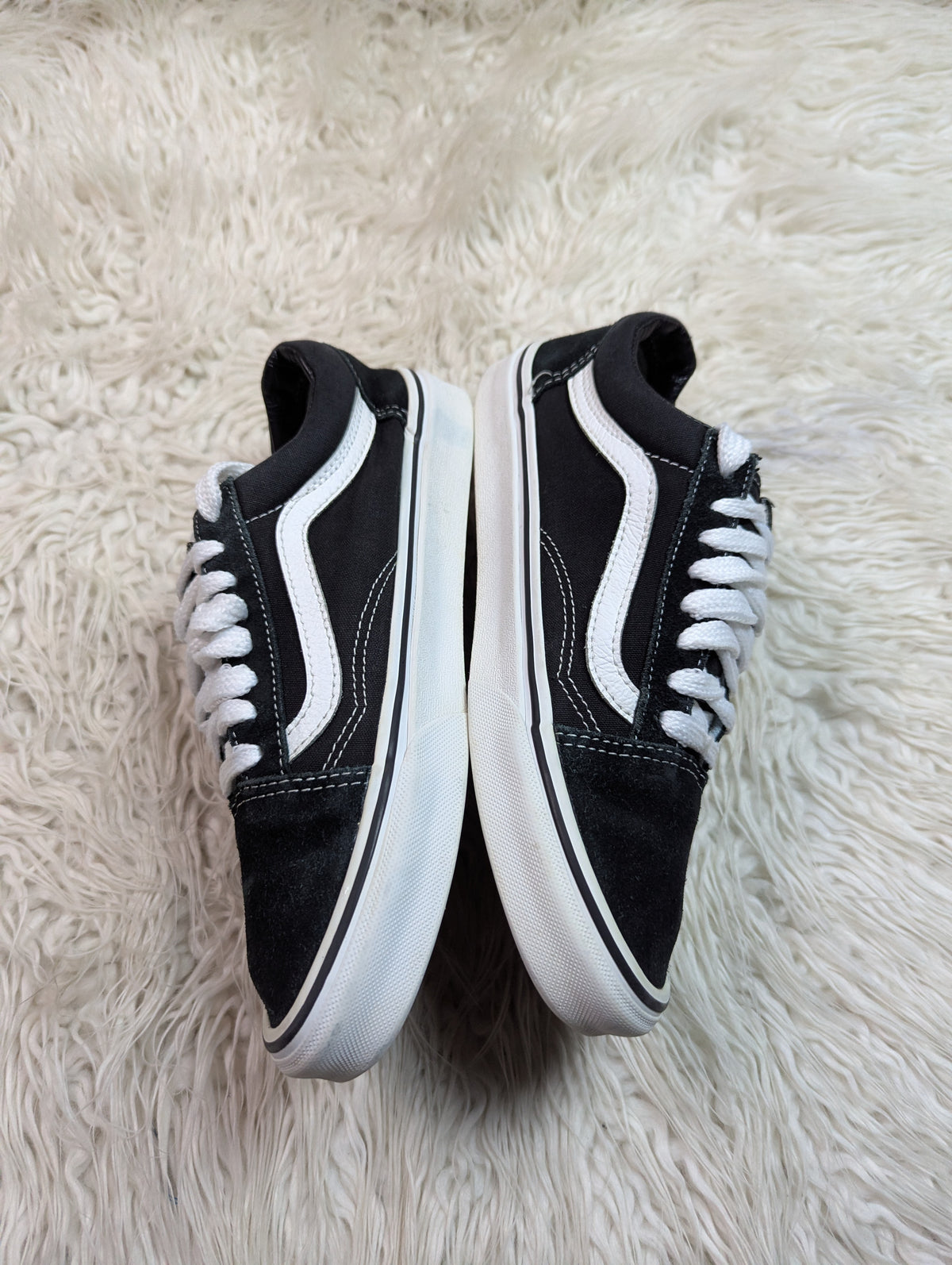 Vans | Black & White | Lo Top | Old Skool