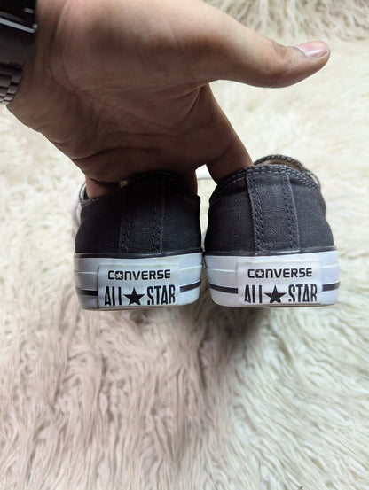 Chuck Taylor | Black & White | Lo top | Converse