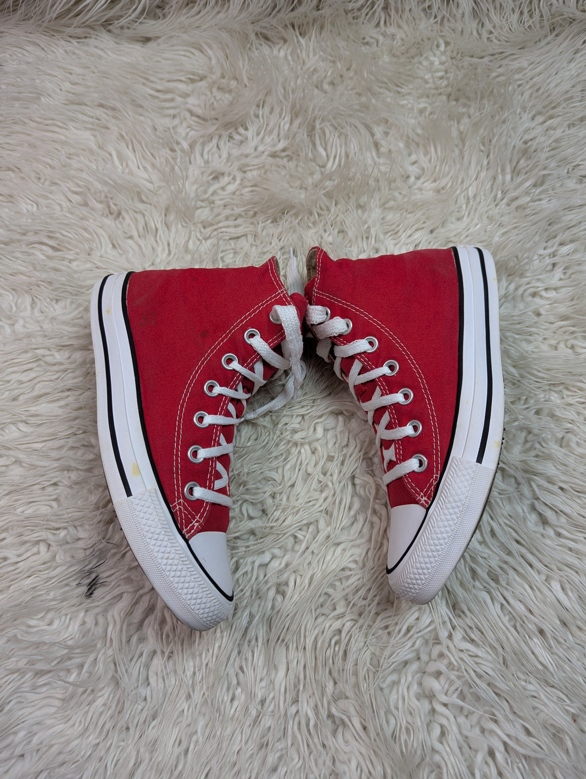 Chuck Taylor | Red & White | High top| Converse