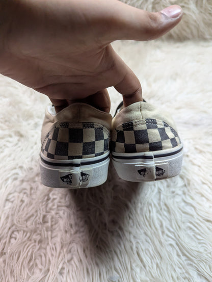 Vans | Black & White | Check Board | Slip Ons