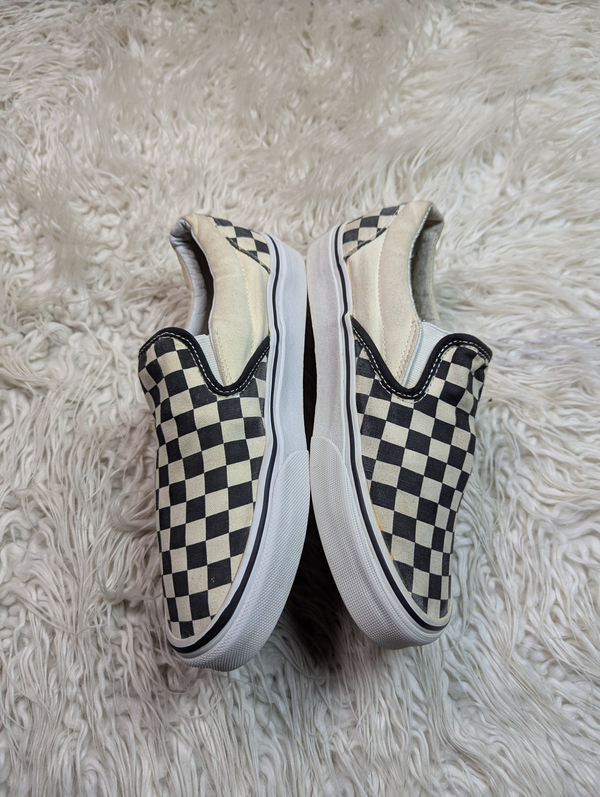 Vans | Black & White | Check Board | Slip Ons