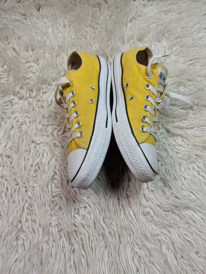 Chuck Taylor | Yellow & White | Lo top | Converse