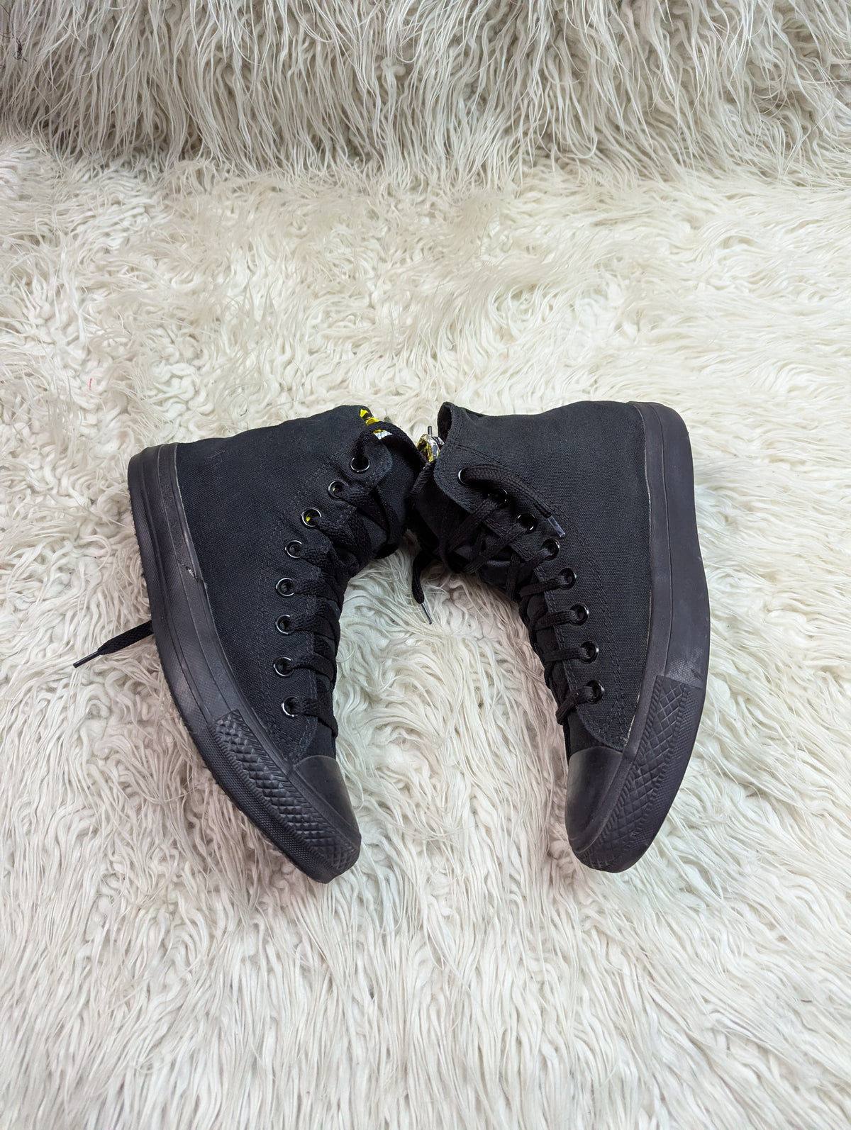 Chuck Taylor | Black | High top| Converse
